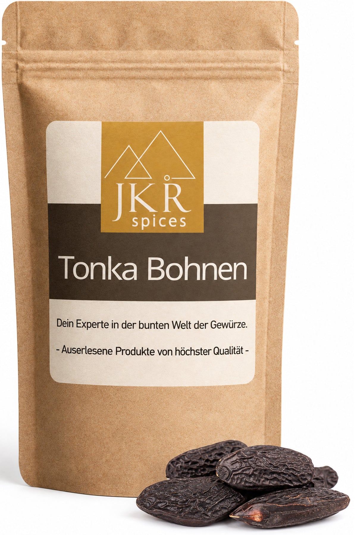 JKR Spices Tonkabohnen im braunen Standbodenbeutel mit ganzen Tonkabohnen im Vordergrund.