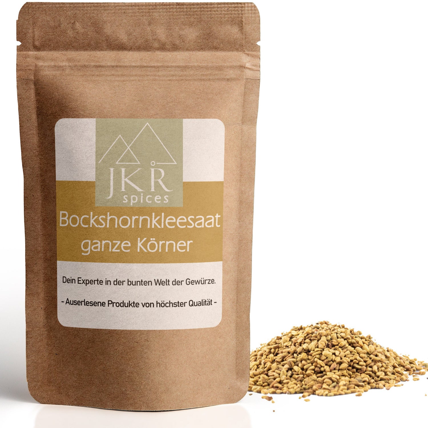 JKR Spices Bockshornklee ganze Körner im Standbeutel mit losem Saatgut auf weißem Hintergrund