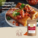 Mexikanisches Gericht aus Teigtaschen, Tomatenwürfeln und Guacamole, Text: Geräucherte Jalapeno-Chili, Getrocknet + gemahlen, Intensiv, rauchig – und sehr scharf